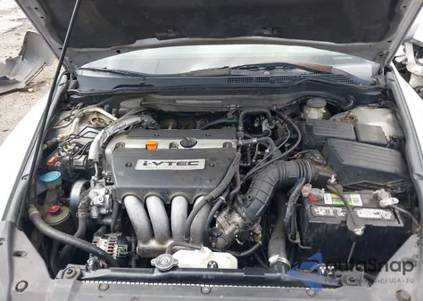 2005 Honda Accord 2.4 Ex из США, поврежденный, VIN 1HGCM56815A084974